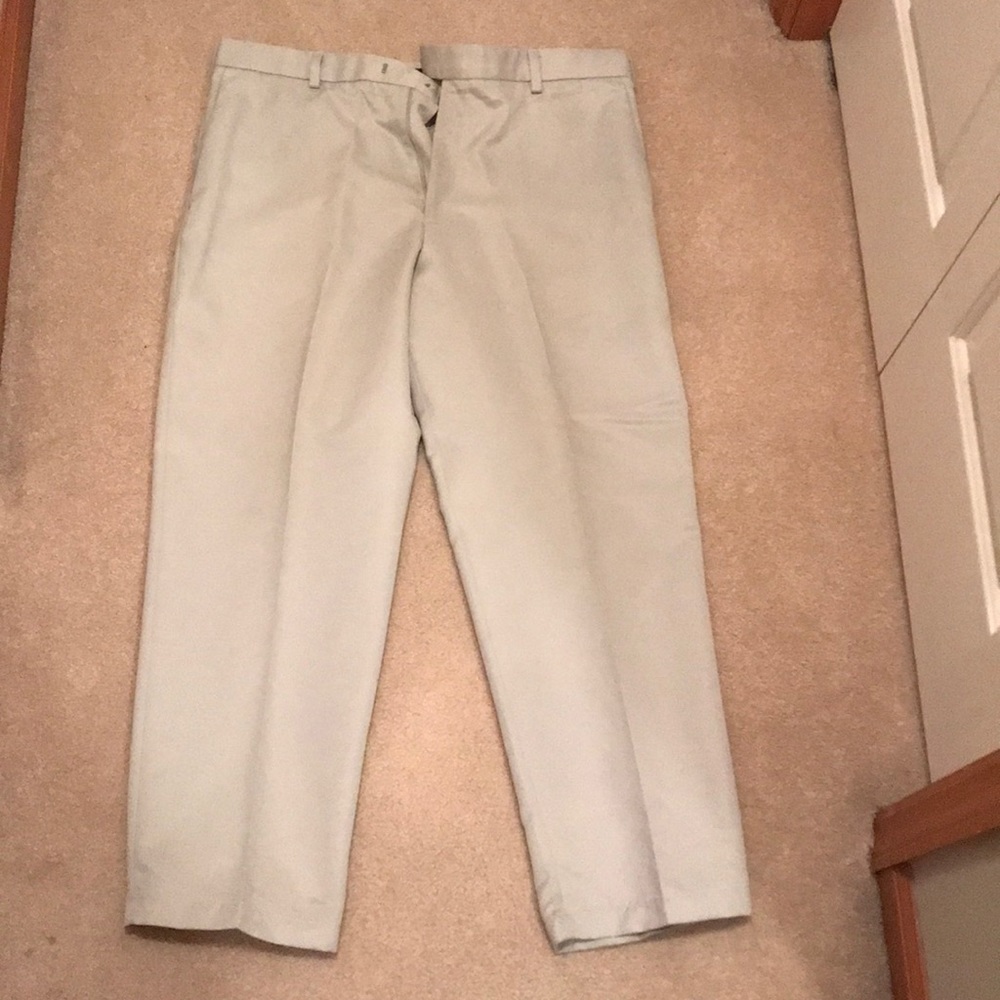 Men’s tan dress pants